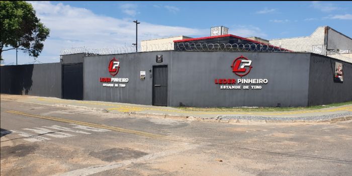 Clubes de tiro em Goiânia - Leder Pinheiro